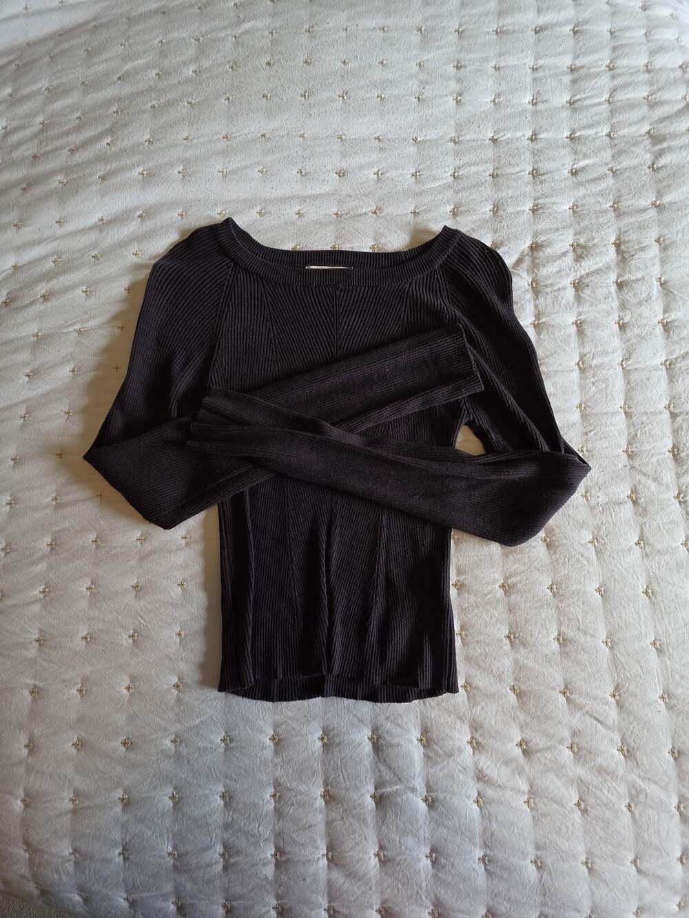 By Together Women's Black Ribbed Long Sleeve Knit Top
